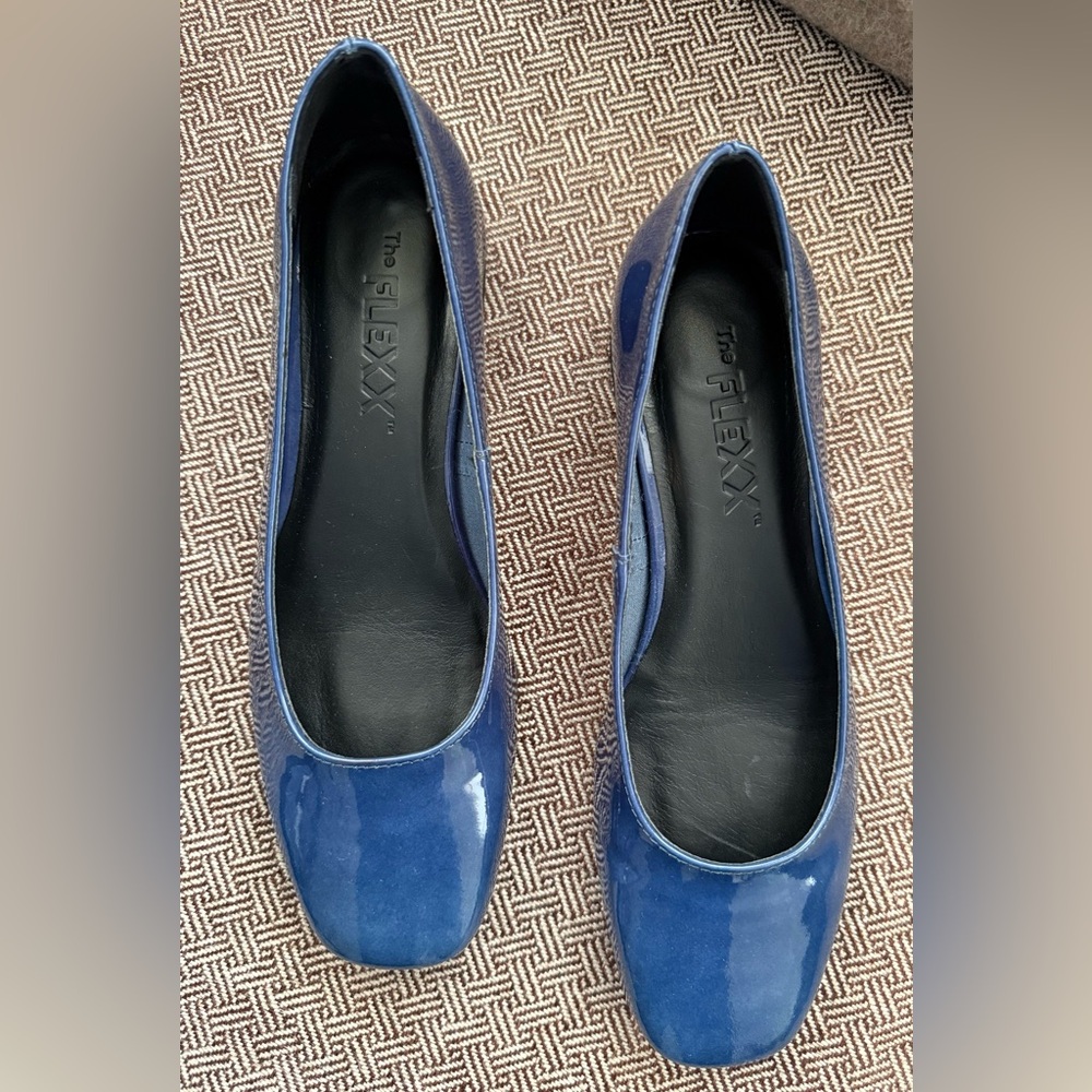 THE FLEXX Women's Longly Lapo Flats in Baltico/Marine